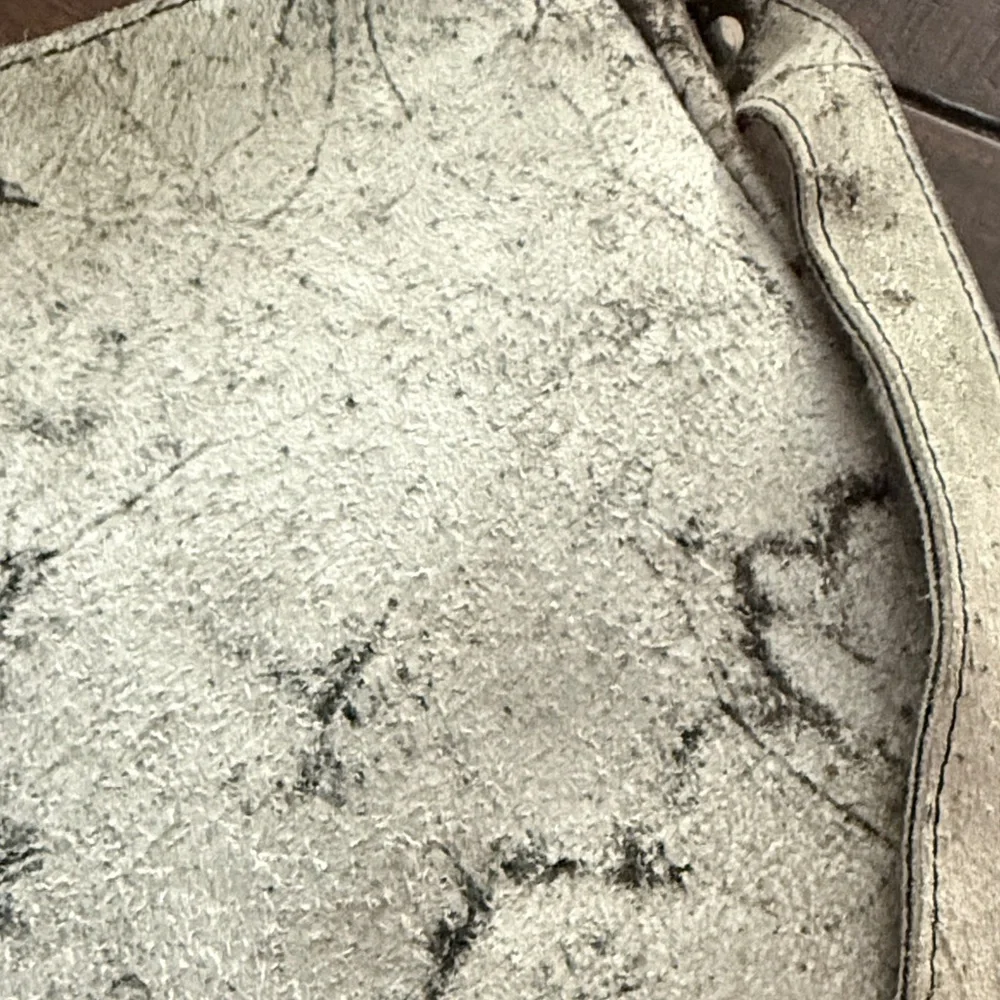 Silver Fringe Leather Crossbody Bag - Picture 4 of 7
